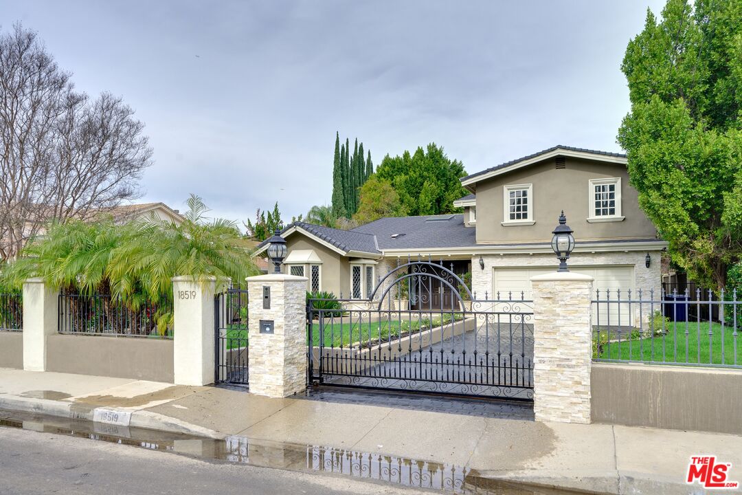 Property photo for 18519 Linnet St, Los Angeles, CA