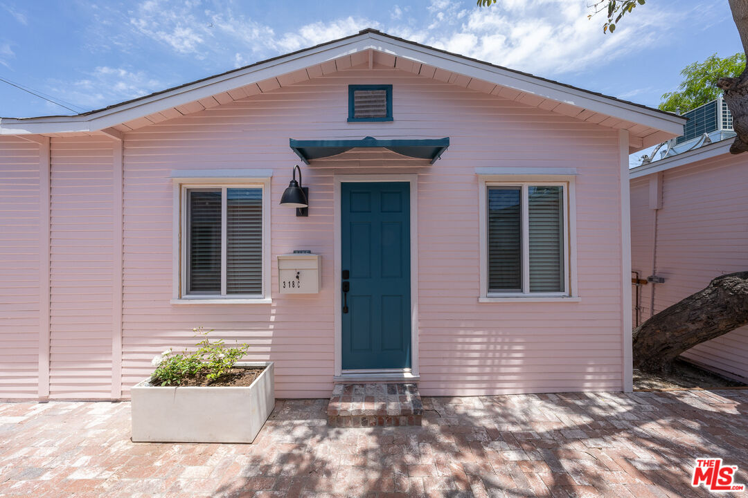 Property photo for 314 N Venice Blvd, #C, Venice, CA