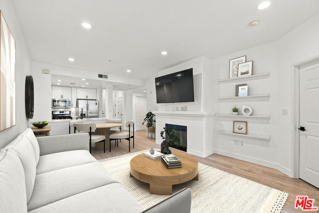 Property photo for 12963 Runway Rd, #317, Playa Vista, CA