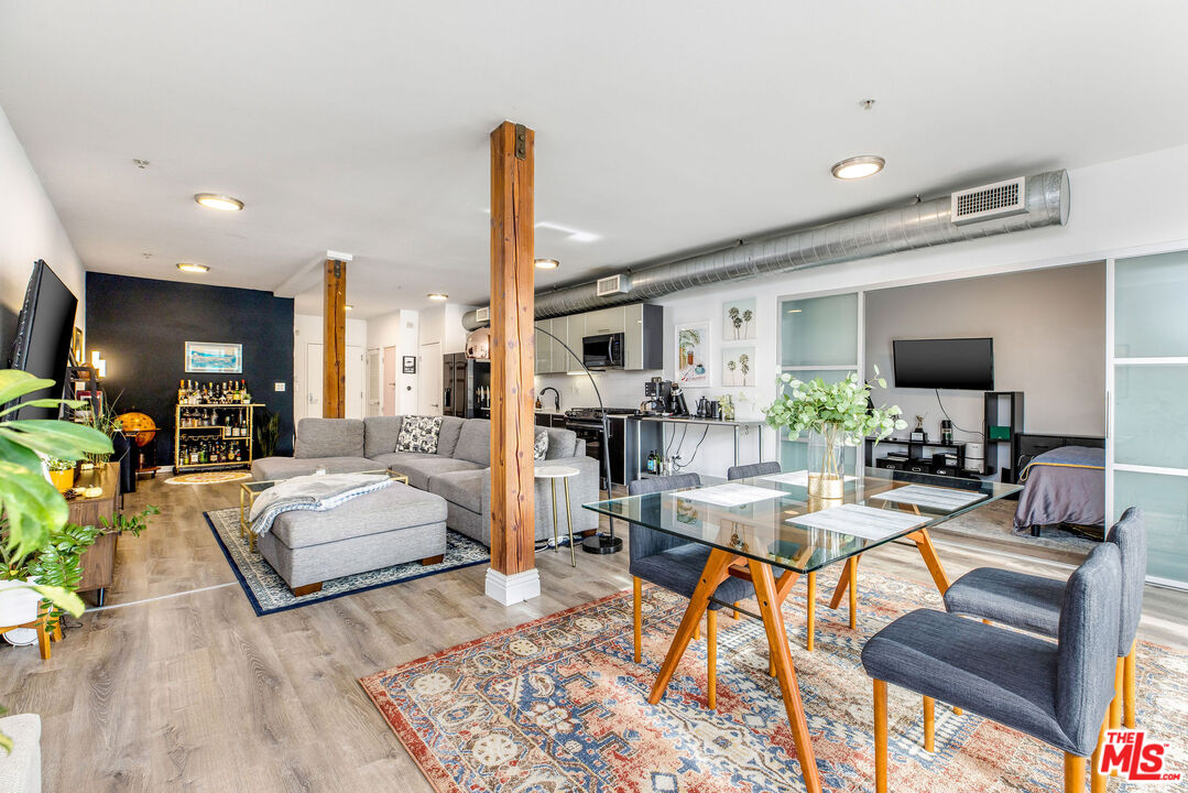 Property photo for 4215 Glencoe Ave, #206, Los Angeles, CA