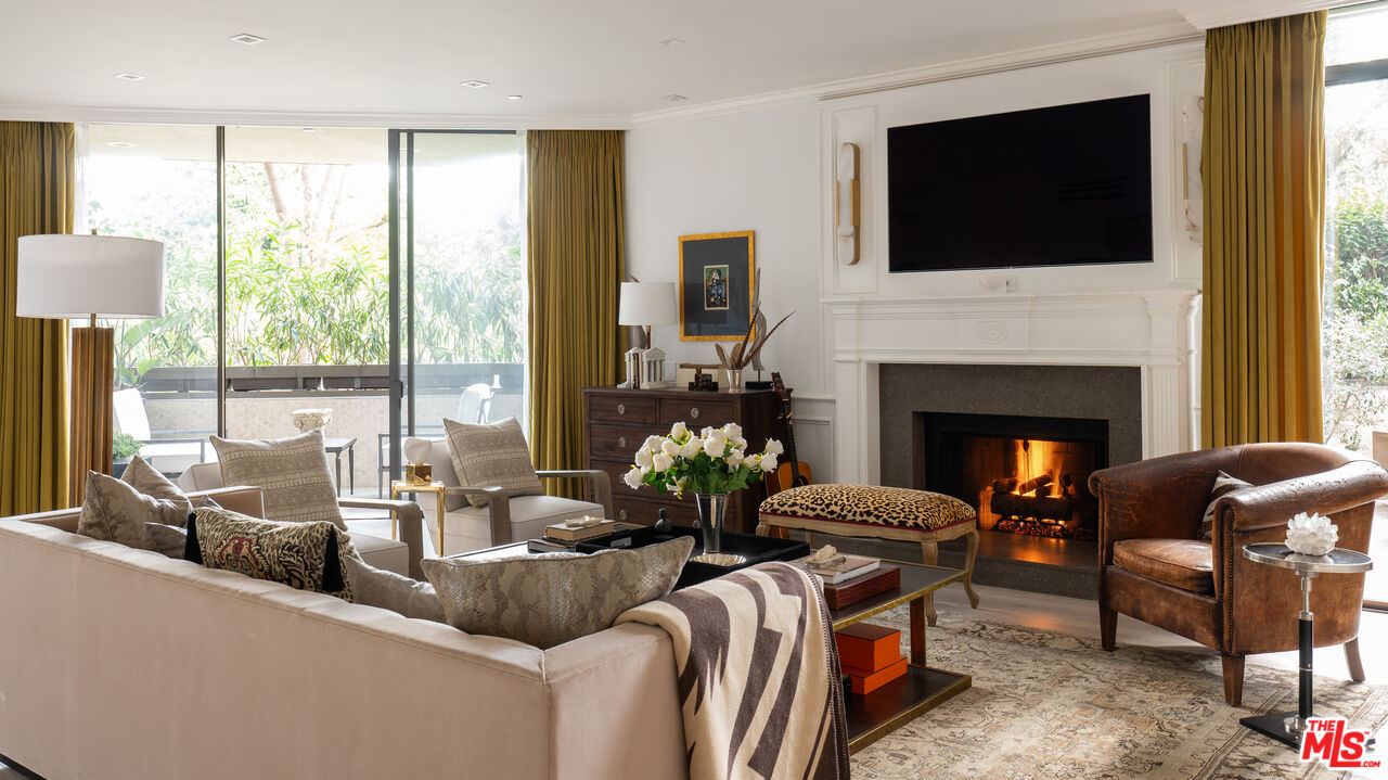 Property photo for 300 N Swall Dr, #105, Beverly Hills, CA