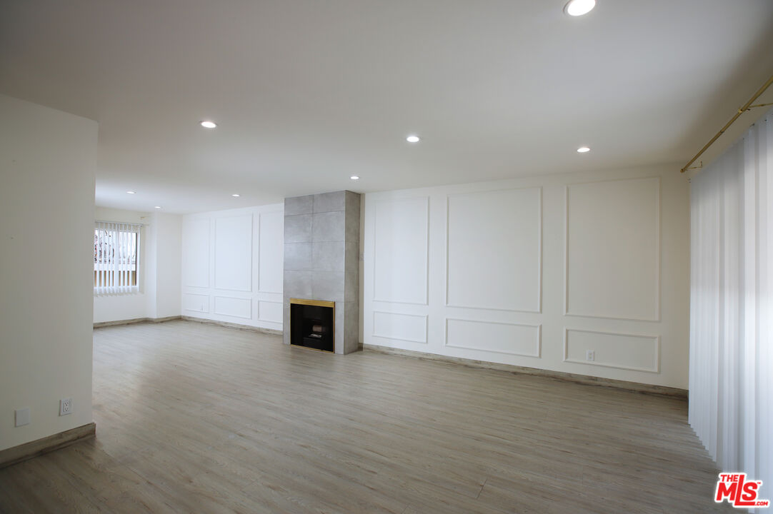 Property photo for 10214 Samoa Ave, #25, Los Angeles, CA