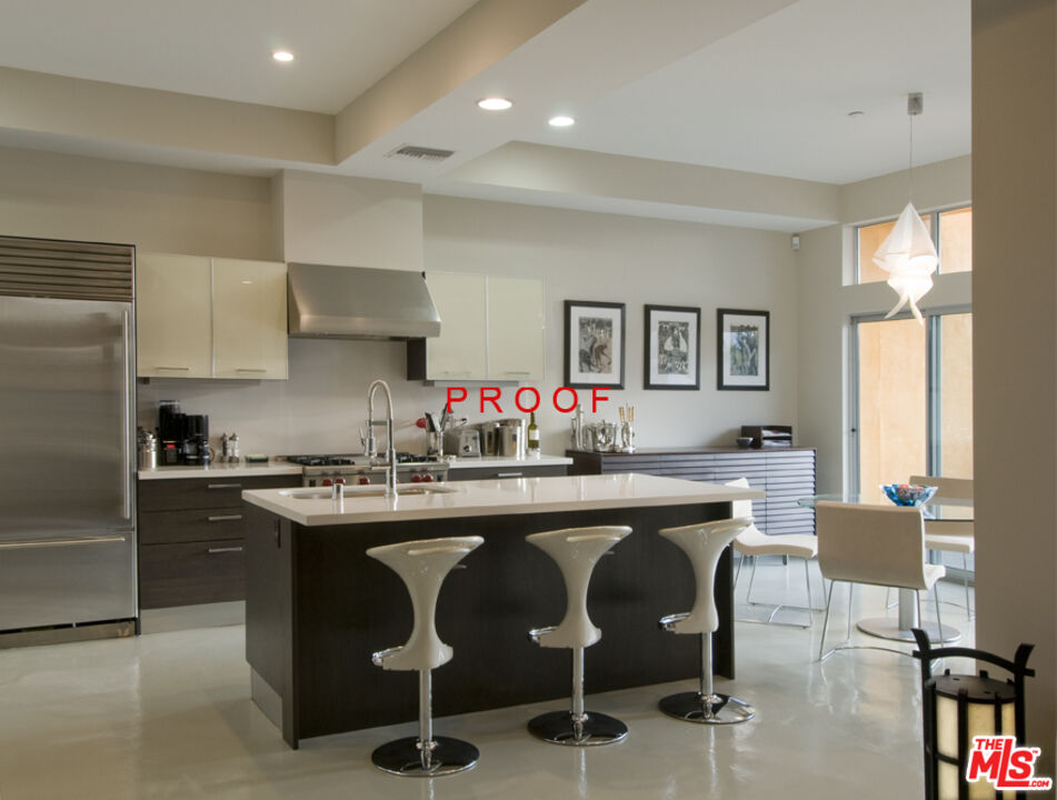 Property photo for 2216 Main St, #204, Santa Monica, CA