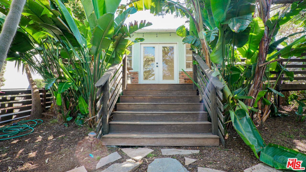 Property photo for 6632 W 87th St, Los Angeles, CA