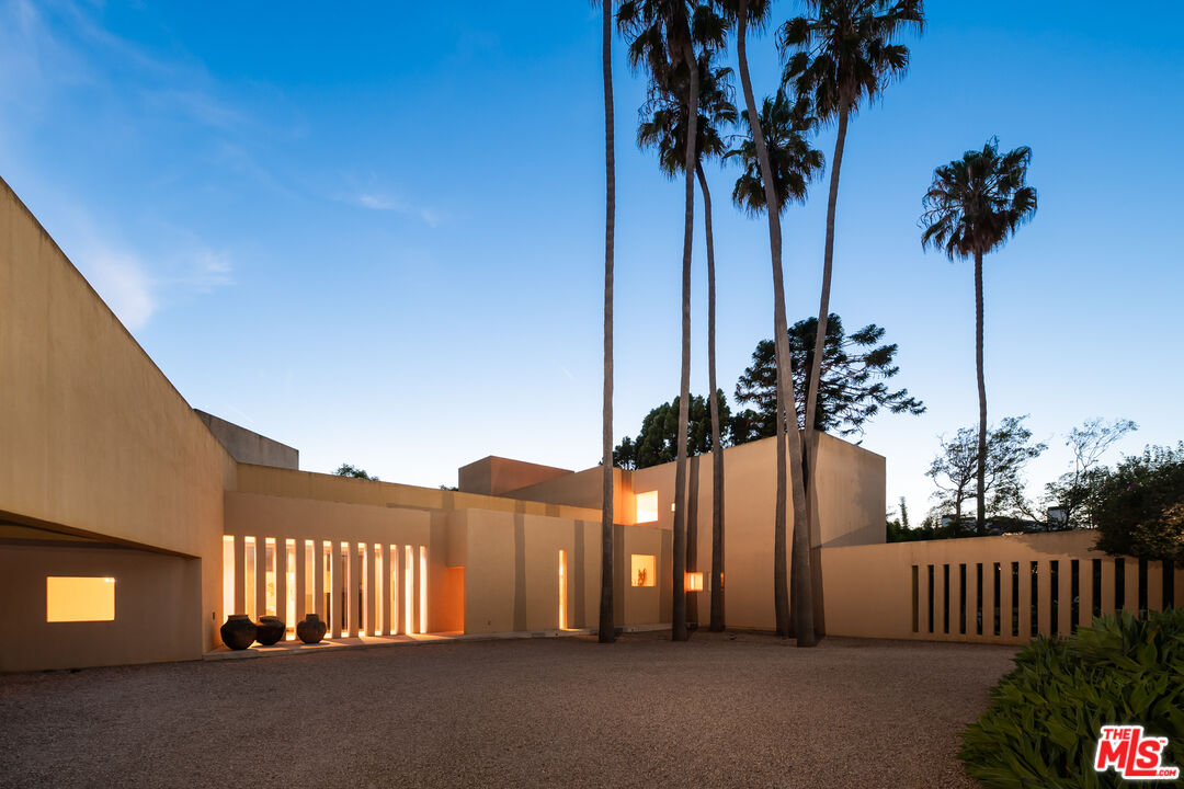 Property photo for 223 N Carmelina Ave, Los Angeles, CA