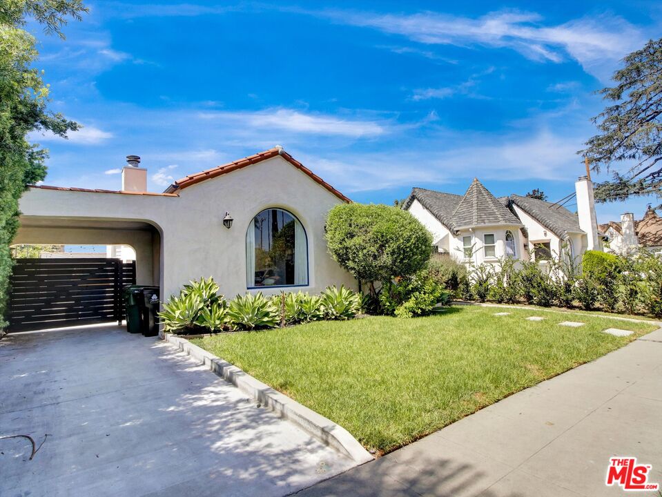 Property photo for 2907 Potomac Ave, Los Angeles, CA