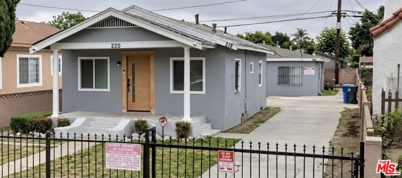 Property photo for 218 E 81st St, Los Angeles, CA