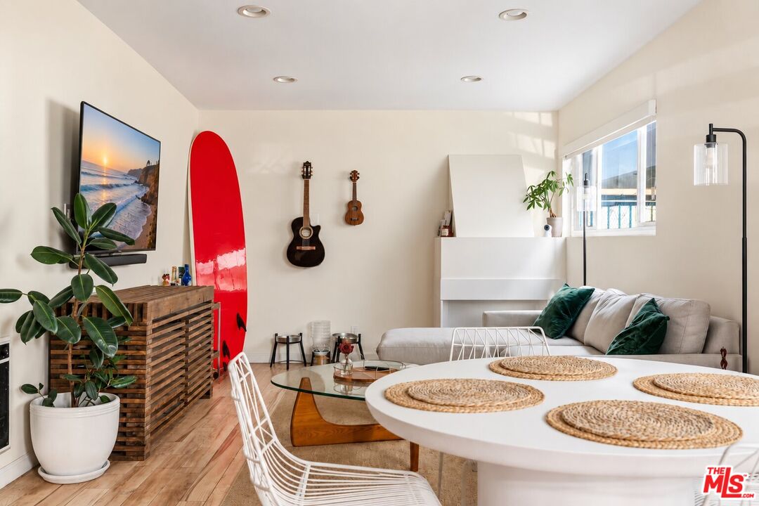 Property photo for 1914 Pacific Ave, #2, Venice, CA
