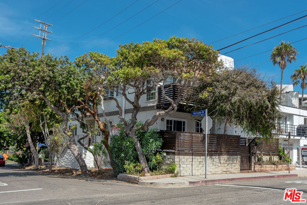 Property photo for 3900 Pacific Ave, Marina Del Rey, CA