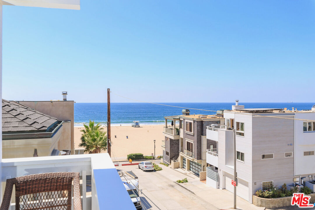 Property photo for 126 Neptune Ave, Hermosa Beach, CA