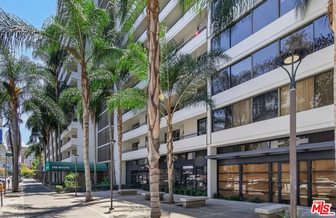 Property photo for 600 W 9th St, #1505, Los Angeles, CA
