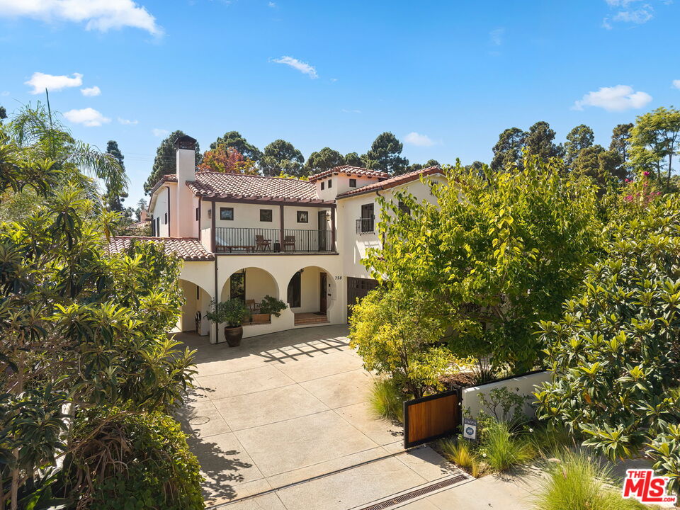 Property photo for 728 25th St, Santa Monica, CA