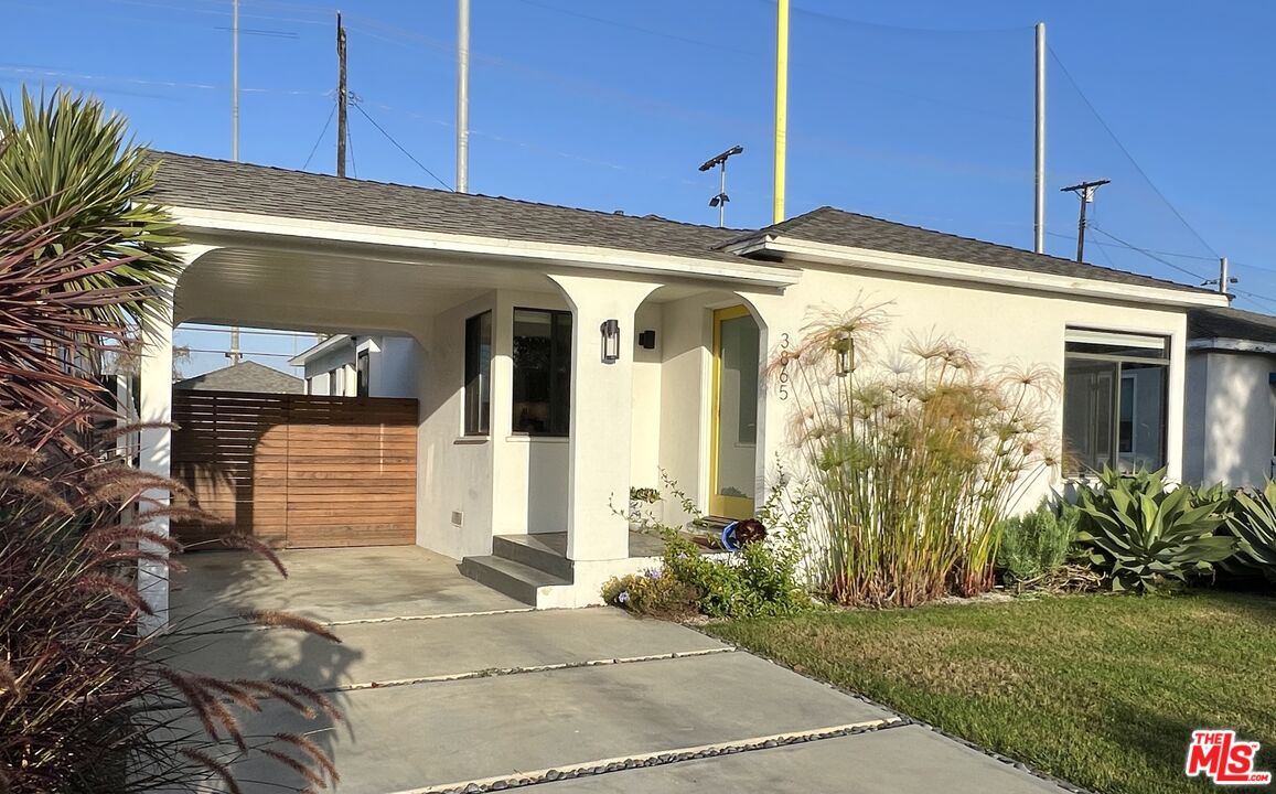 Property photo for 3865 Lyceum Ave, Los Angeles, CA