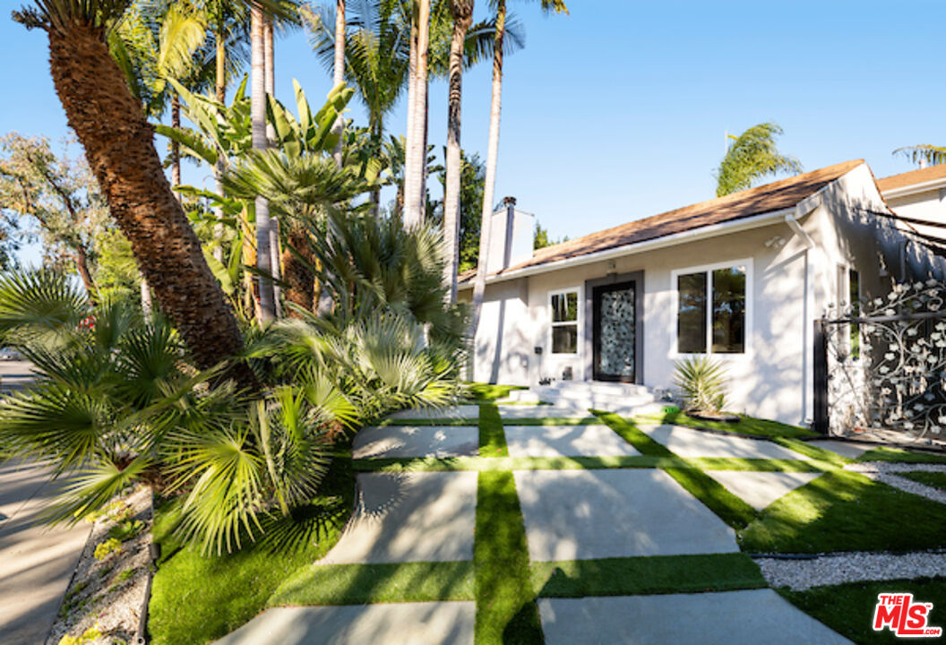Property photo for 164 N Willaman Dr, Beverly Hills, CA