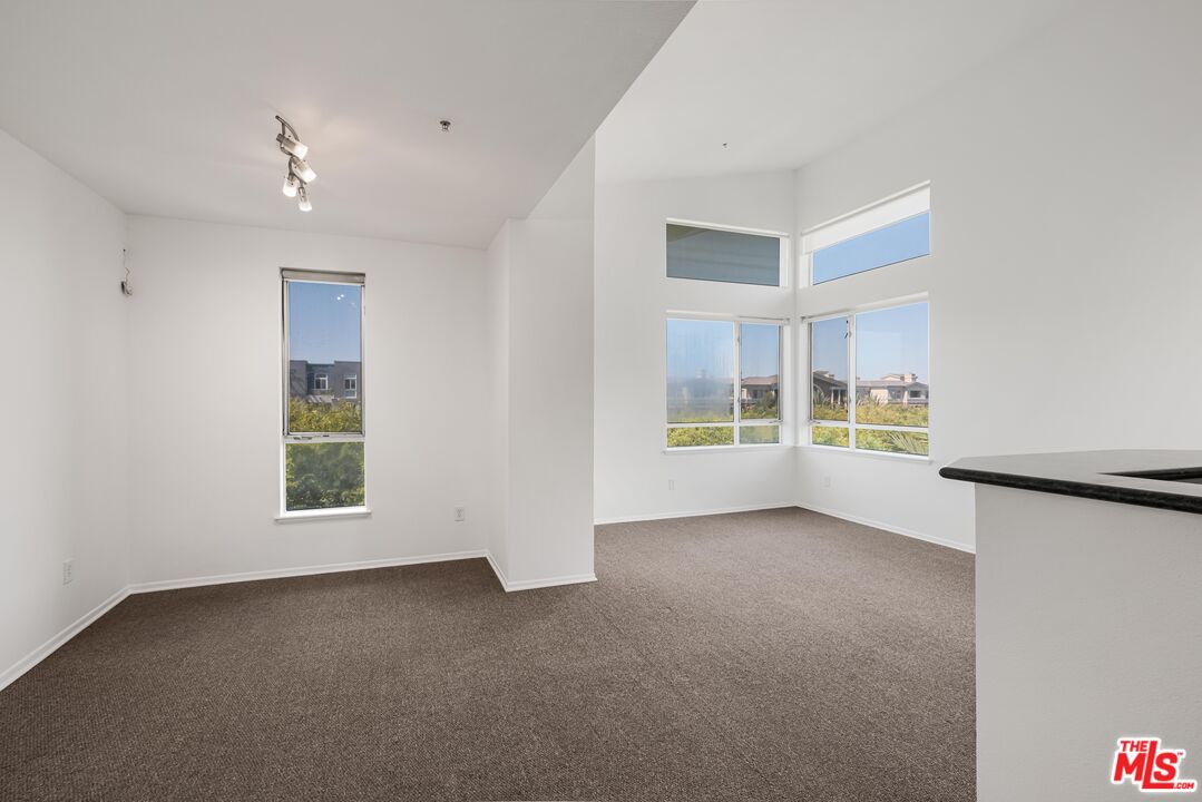 Property photo for 6400 Crescent Park, #424, Playa Vista, CA