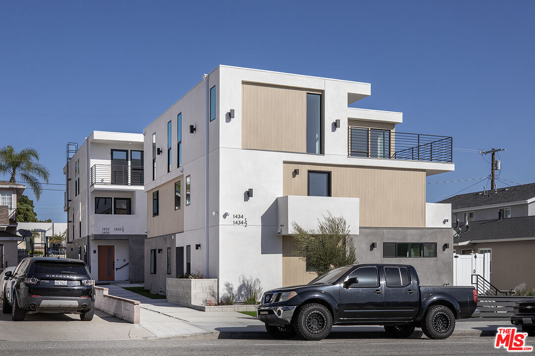 Property photo for 1434 W 9th St, San Pedro, CA