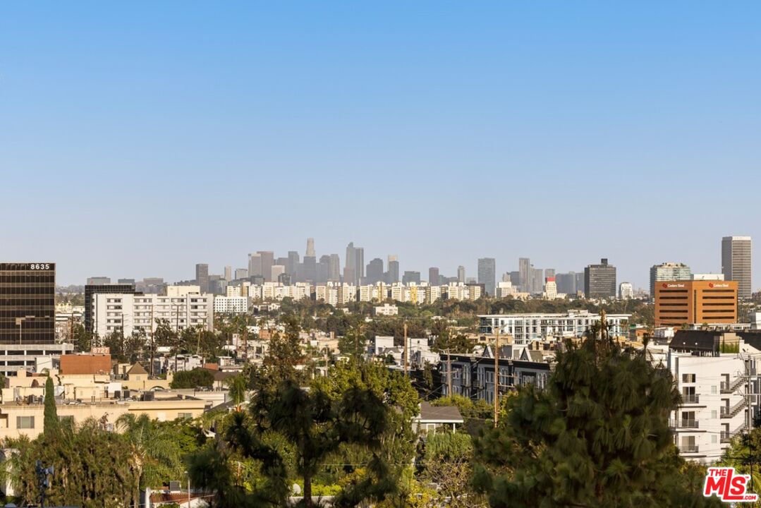 Property photo for 100 S Doheny Dr, #607, Los Angeles, CA
