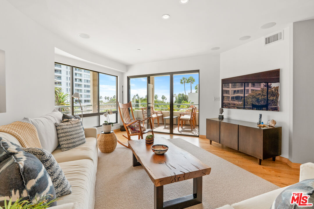 Property photo for 140 Ocean Park Blvd, #425, Santa Monica, CA