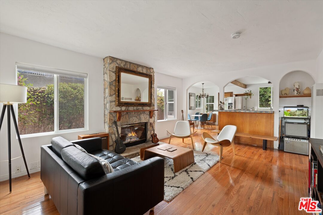 Property photo for 8885 Carson St, Culver City, CA