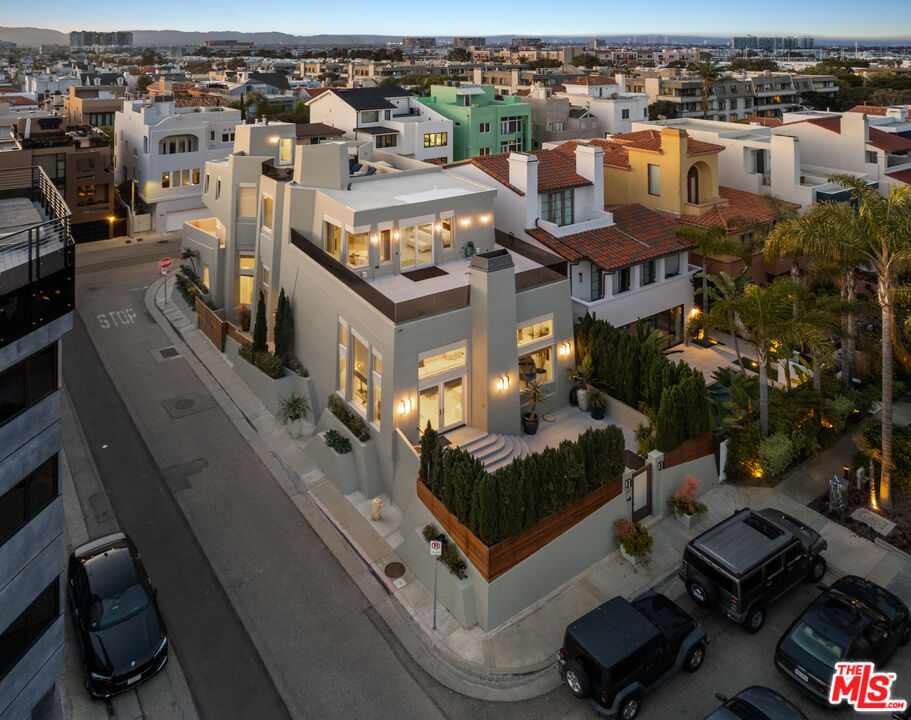 Property photo for 115 Union Jack Mall, Marina Del Rey, CA