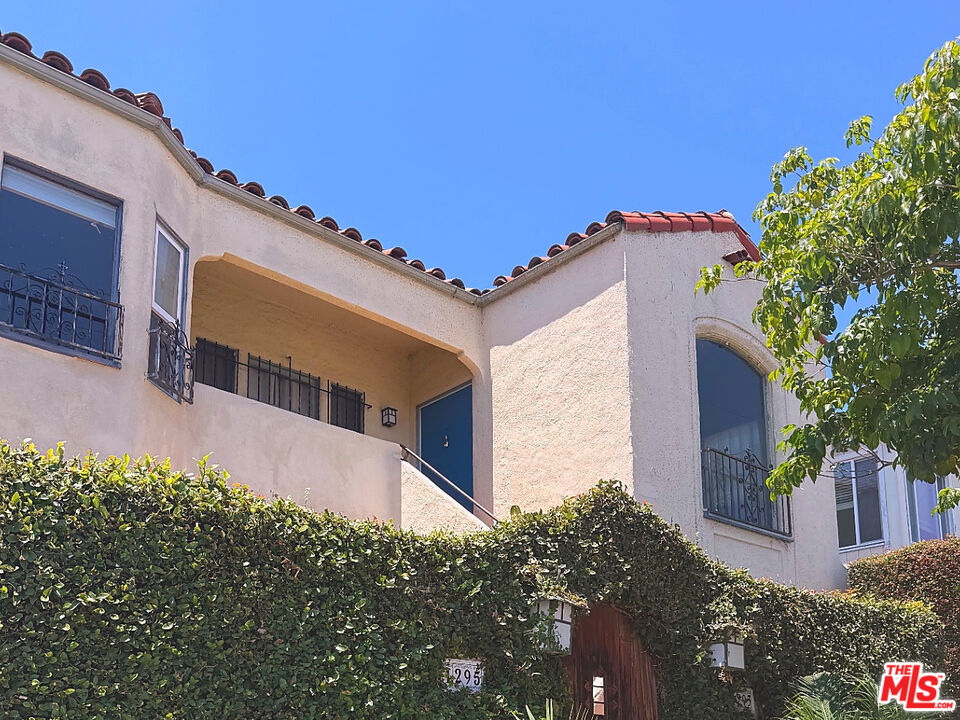 Property photo for 1295 S Cochran Ave, Los Angeles, CA