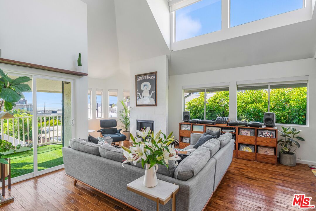 Property photo for 24 Westwind St, #C, Marina Del Rey, CA