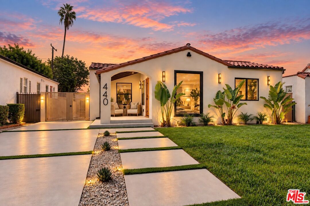 Property photo for 440 W Fairview Blvd, Inglewood, CA