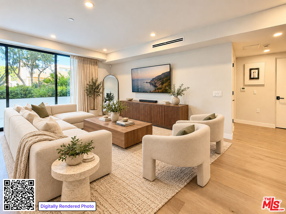 Property photo for 1017 N Croft Ave, #105, Los Angeles, CA