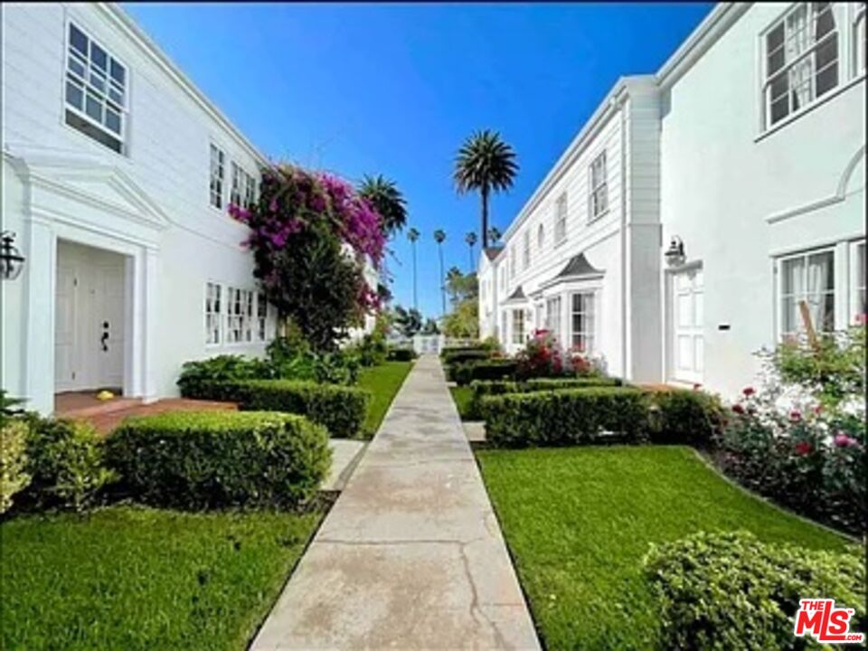 Property photo for 423 W Ocean Ave, #5, Santa Monica, CA