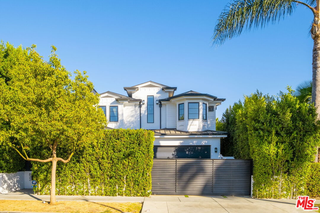 Property photo for 832 N Orange Grove Ave, Los Angeles, CA