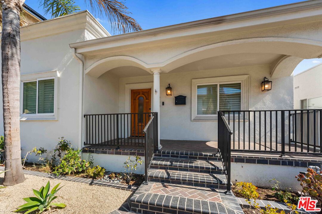 Property photo for 1280 W 8th St, San Pedro, CA