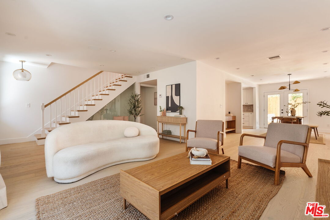 Property photo for 1337 Centinela Ave, #2, Santa Monica, CA