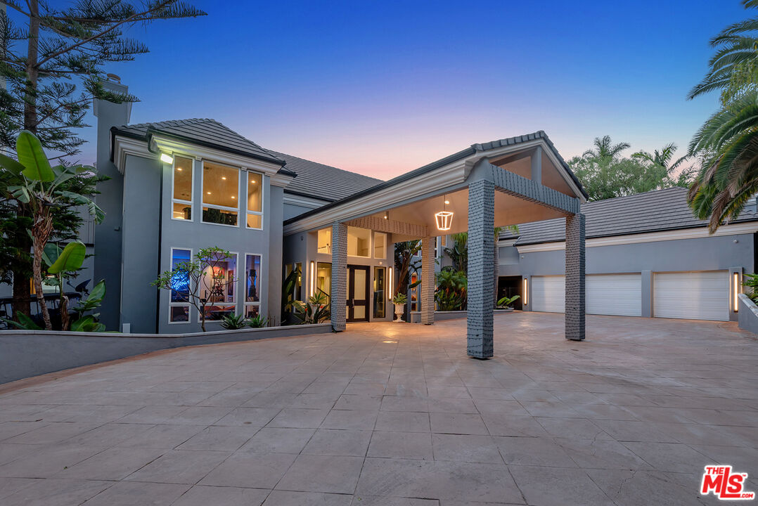 Property photo for 27551 Pacific Coast Hwy, Malibu, CA