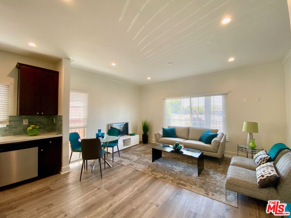 Property photo for 6081 Pickford PL, #1A, Los Angeles, CA