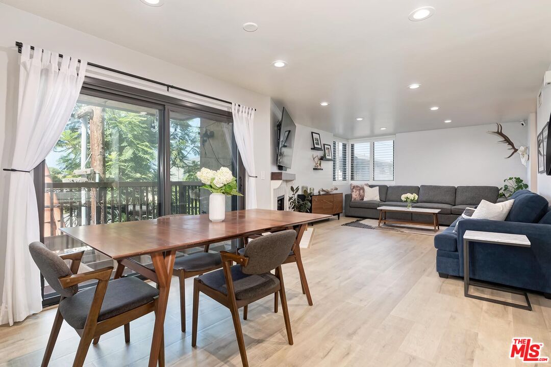 Property photo for 935 Main St, #206, El Segundo, CA
