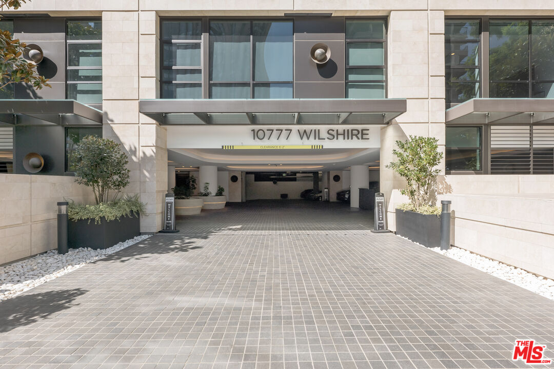 Property photo for 10777 Wilshire Blvd, #603, Los Angeles, CA