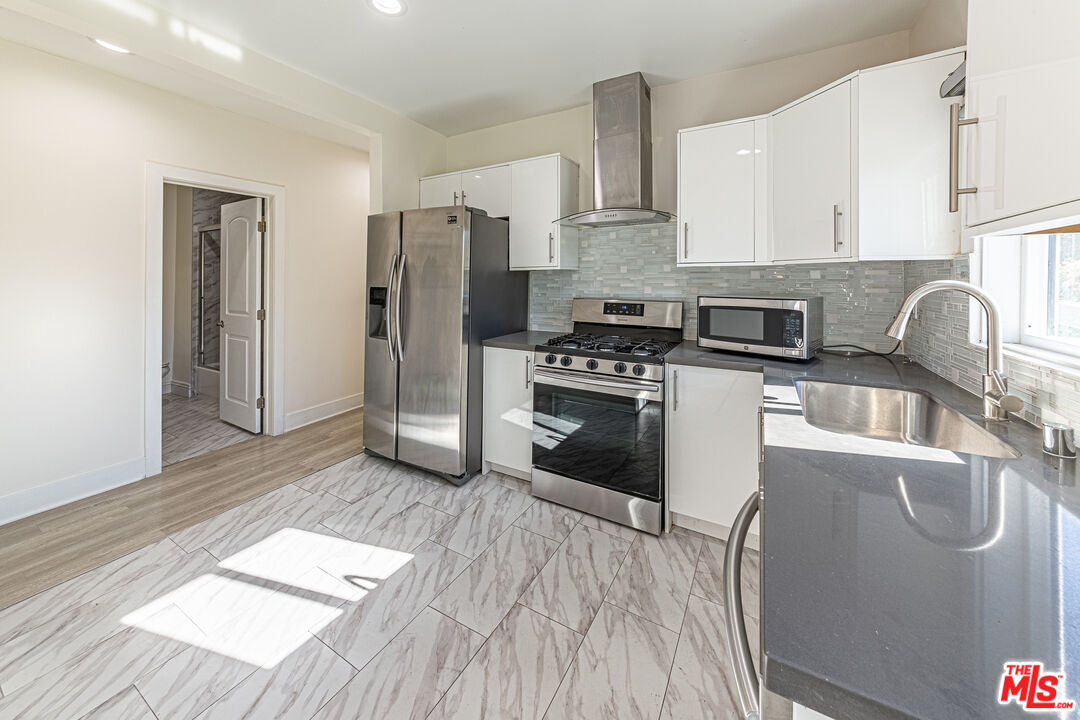 Property photo for 801 N Alexandria Ave, Los Angeles, CA