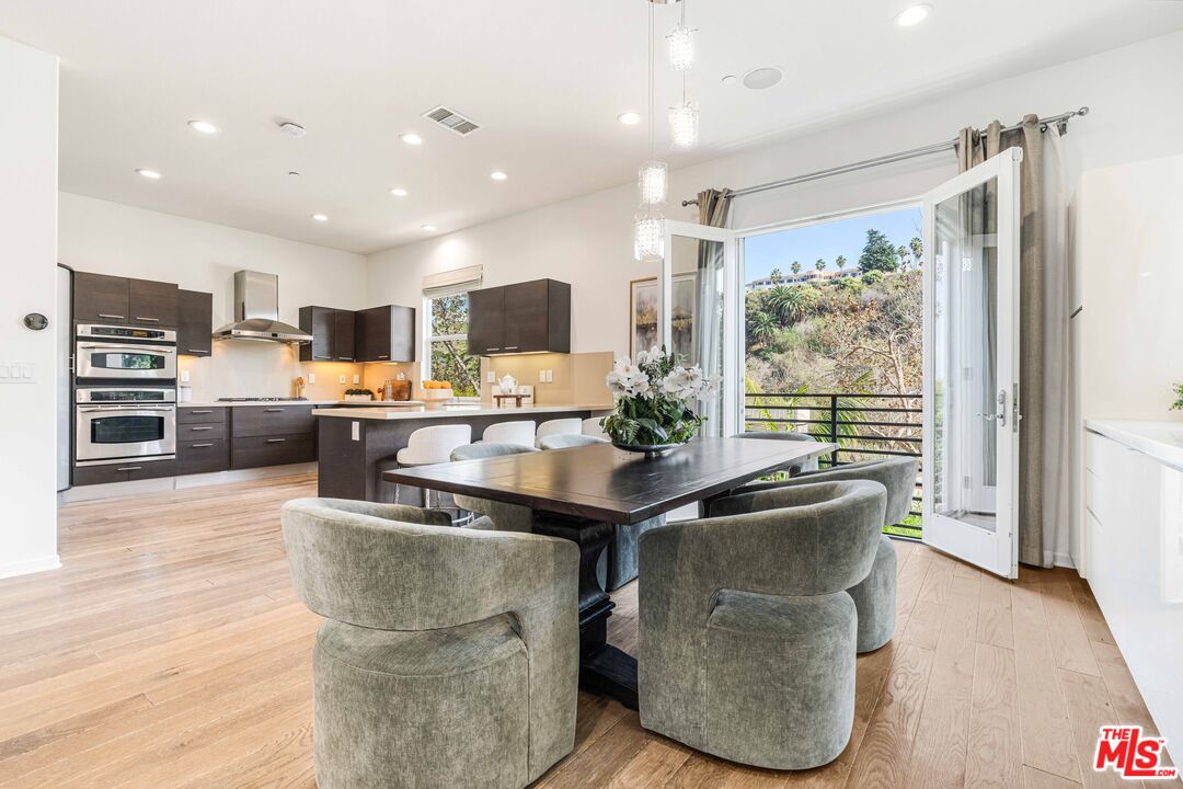 Property photo for 6641 Seabluff Dr, Los Angeles, CA