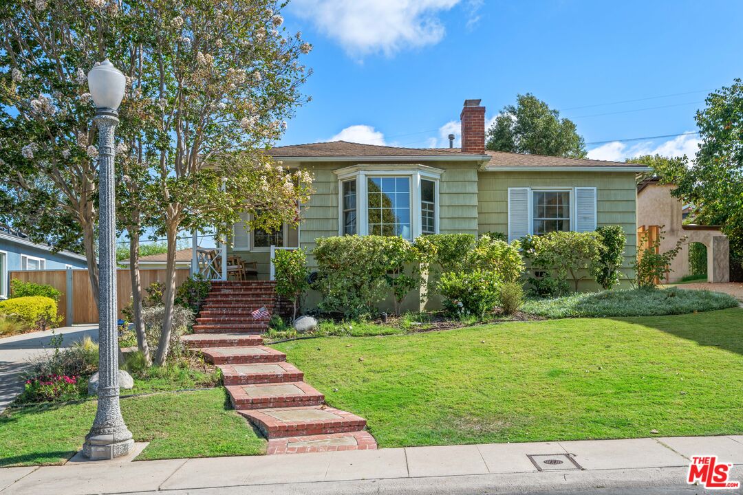 Property photo for 6112 W 77th St, Los Angeles, CA