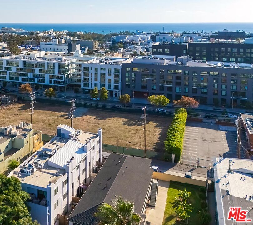 Property photo for 1532 9th St, #8, Santa Monica, CA