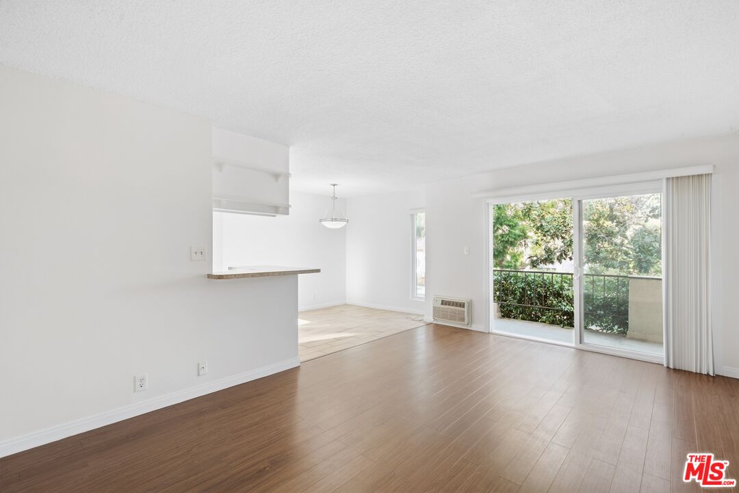 Property photo for 739 N Croft Ave, #207, Los Angeles, CA