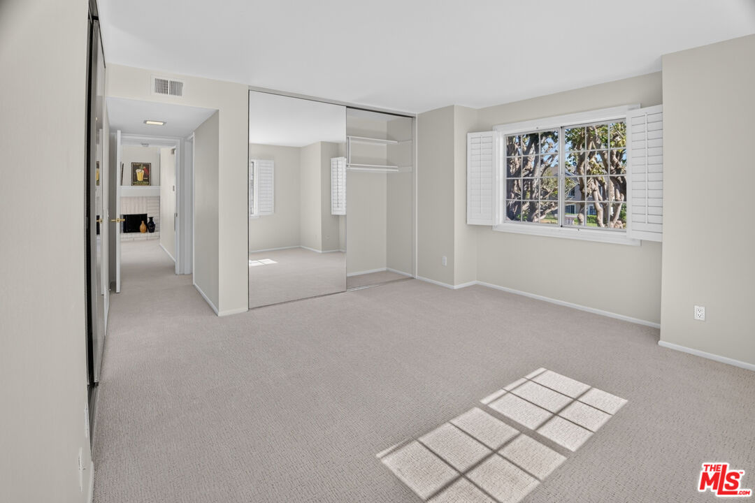 163 Greenfield, Irvine, CA 92614