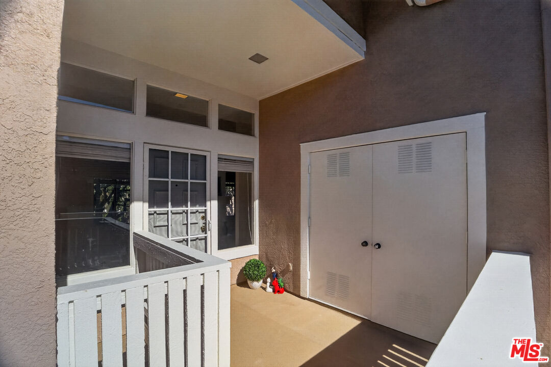 163 Greenfield, Irvine, CA 92614