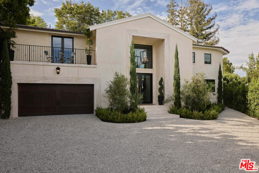 Property photo for 1900 Bel Air Rd, Los Angeles, CA