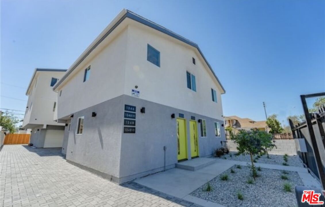 Property photo for 1348 E Vernon Ave, #1346 1/2, Los Angeles, CA