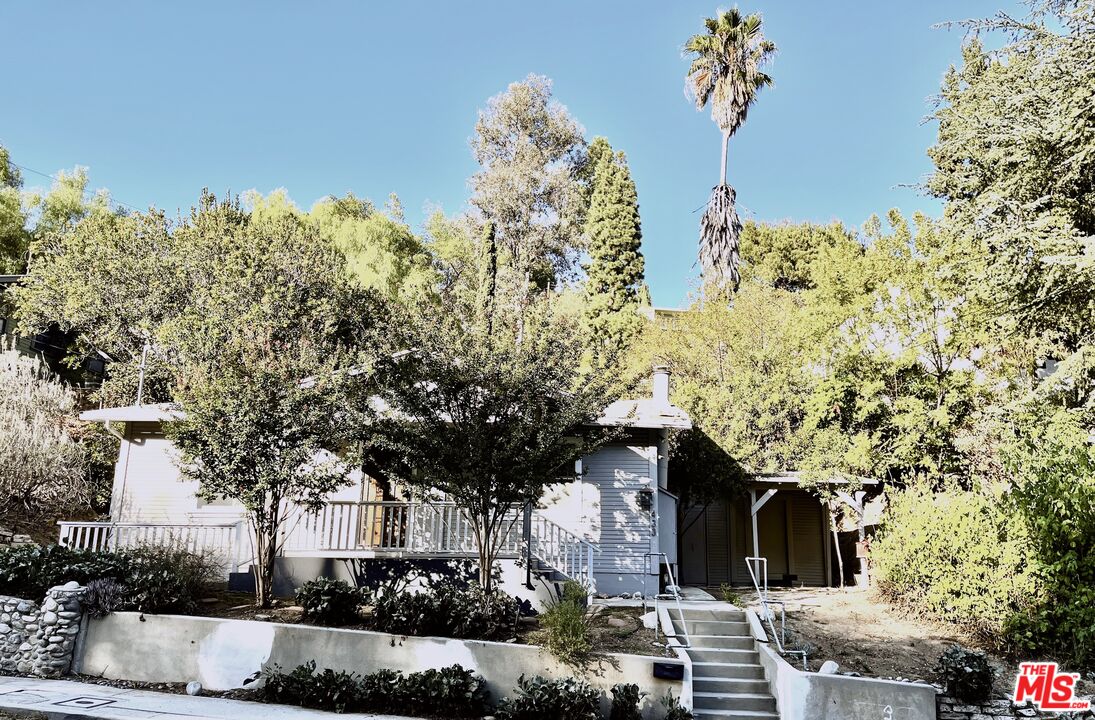 Property photo for 433 Mount Washington Dr, Los Angeles, CA
