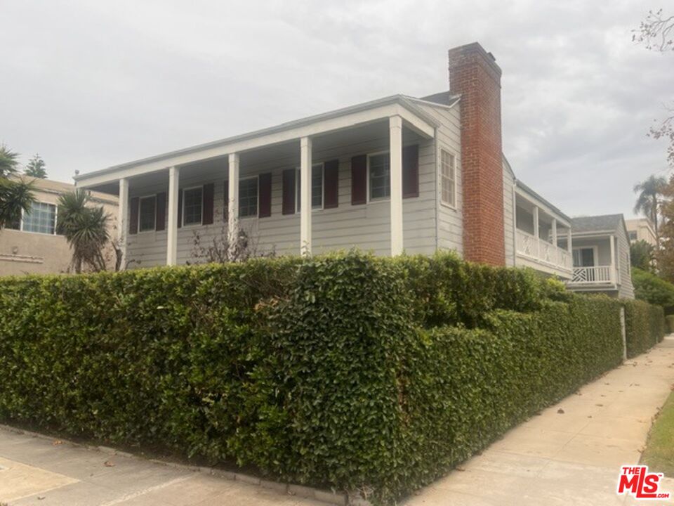 Property photo for 402 S CANON DR, #A, Beverly Hills, CA