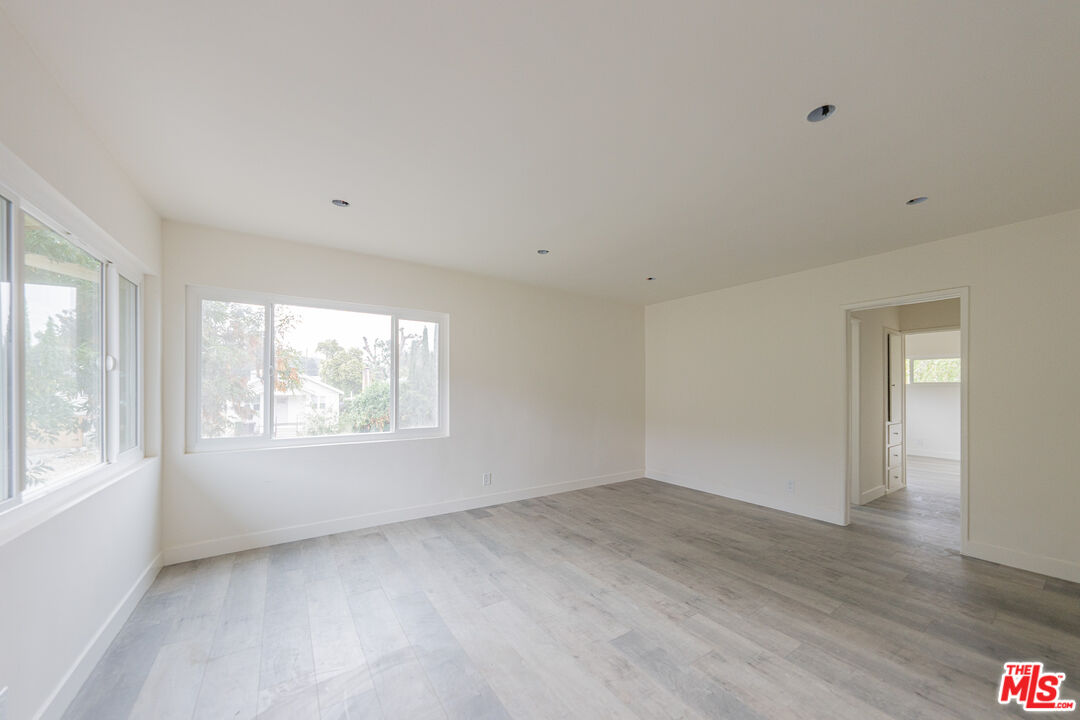 Property photo for 10043 Haines Canyon Ave, #B, Los Angeles, CA
