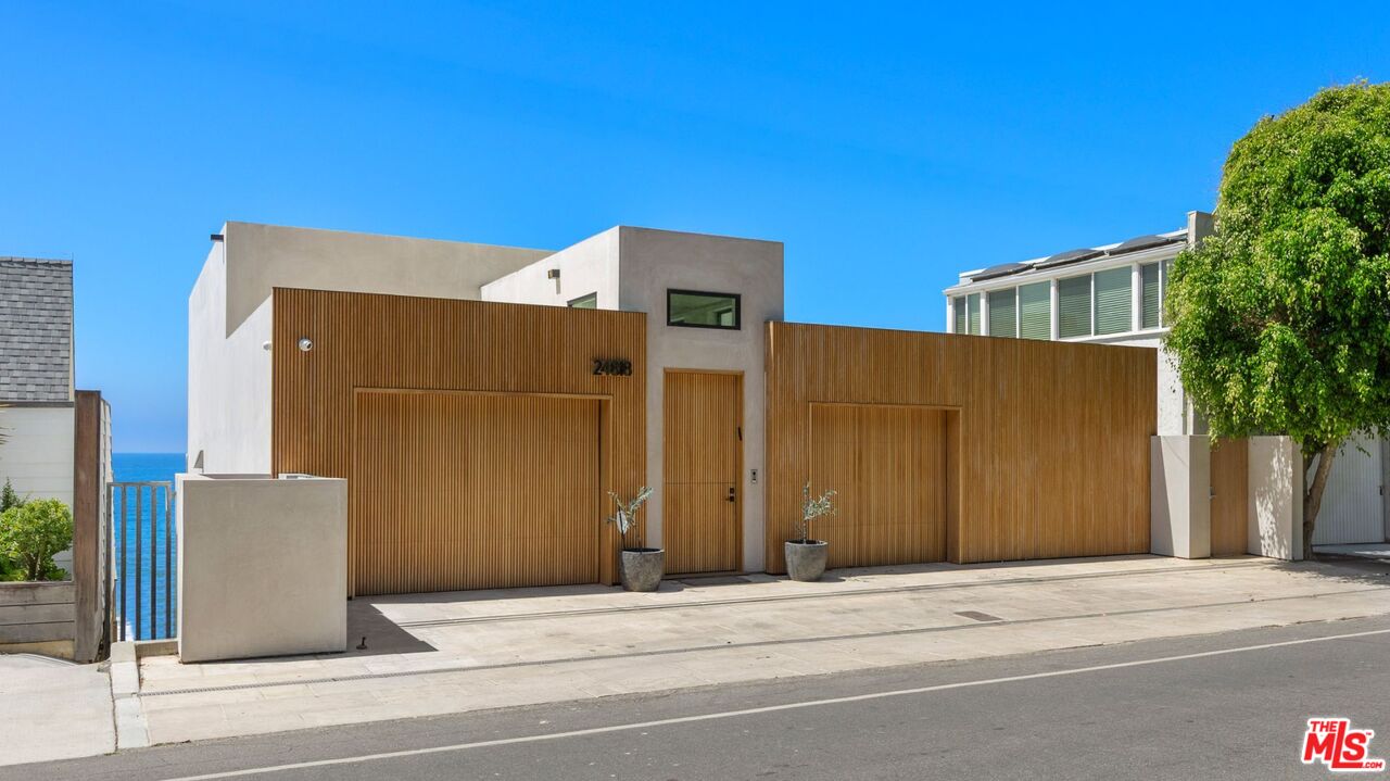 Property photo for 24818 Malibu Rd, Malibu, CA