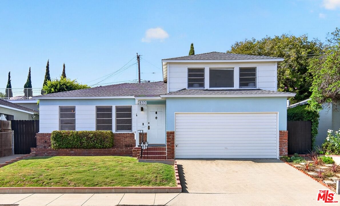 Property photo for 833 Wilson Pl, Santa Monica, CA